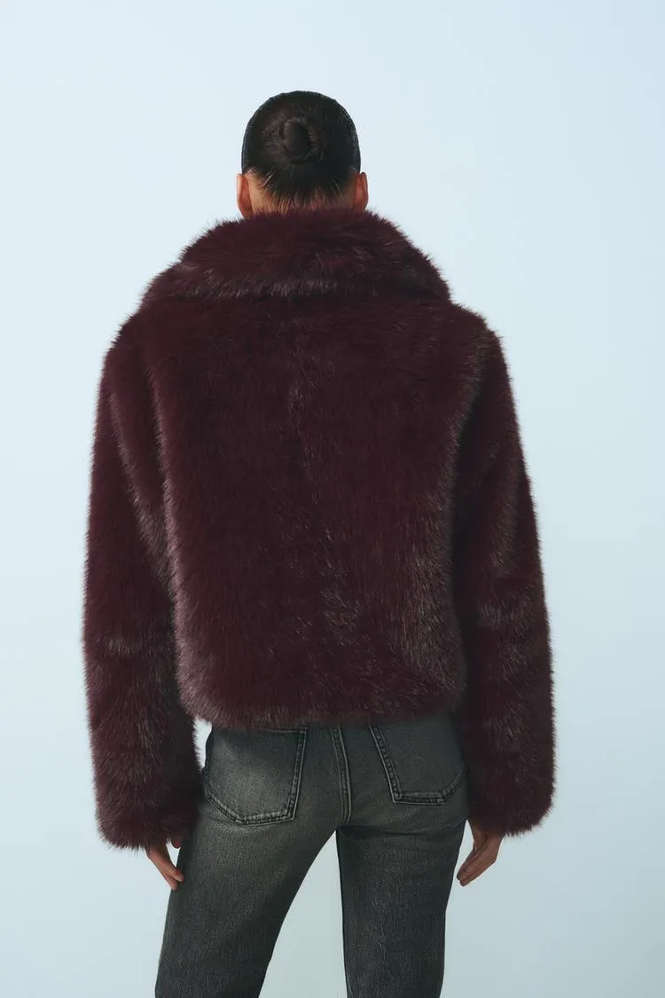 Brit & Boho™ I Lindsay Short Faux Fur Coat