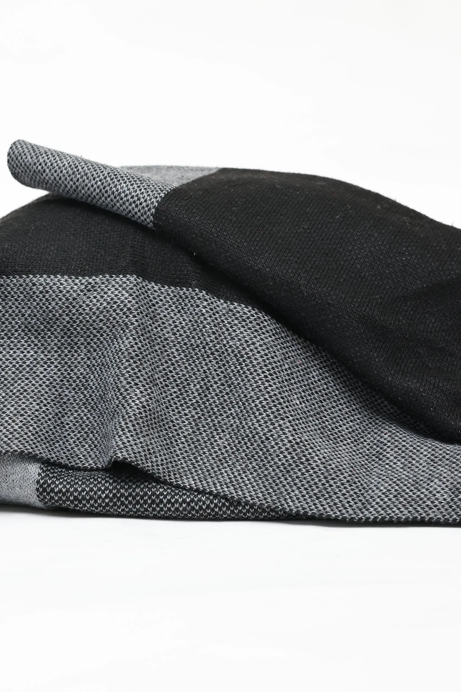 COLOR-BLOCK KNIT SCARF-BLACK