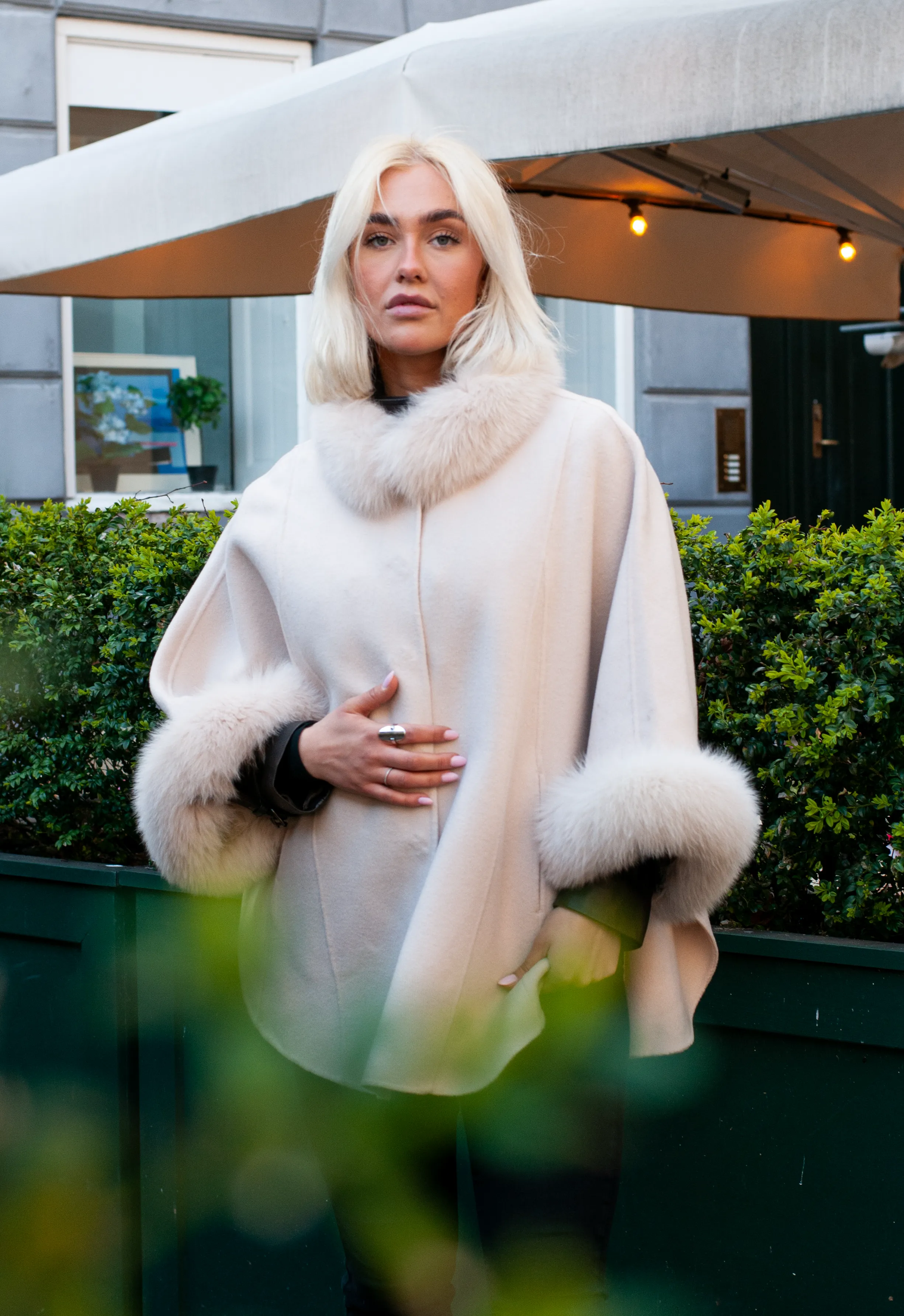 Damini Poncho, 75 cm. - Wool - Women - Beige