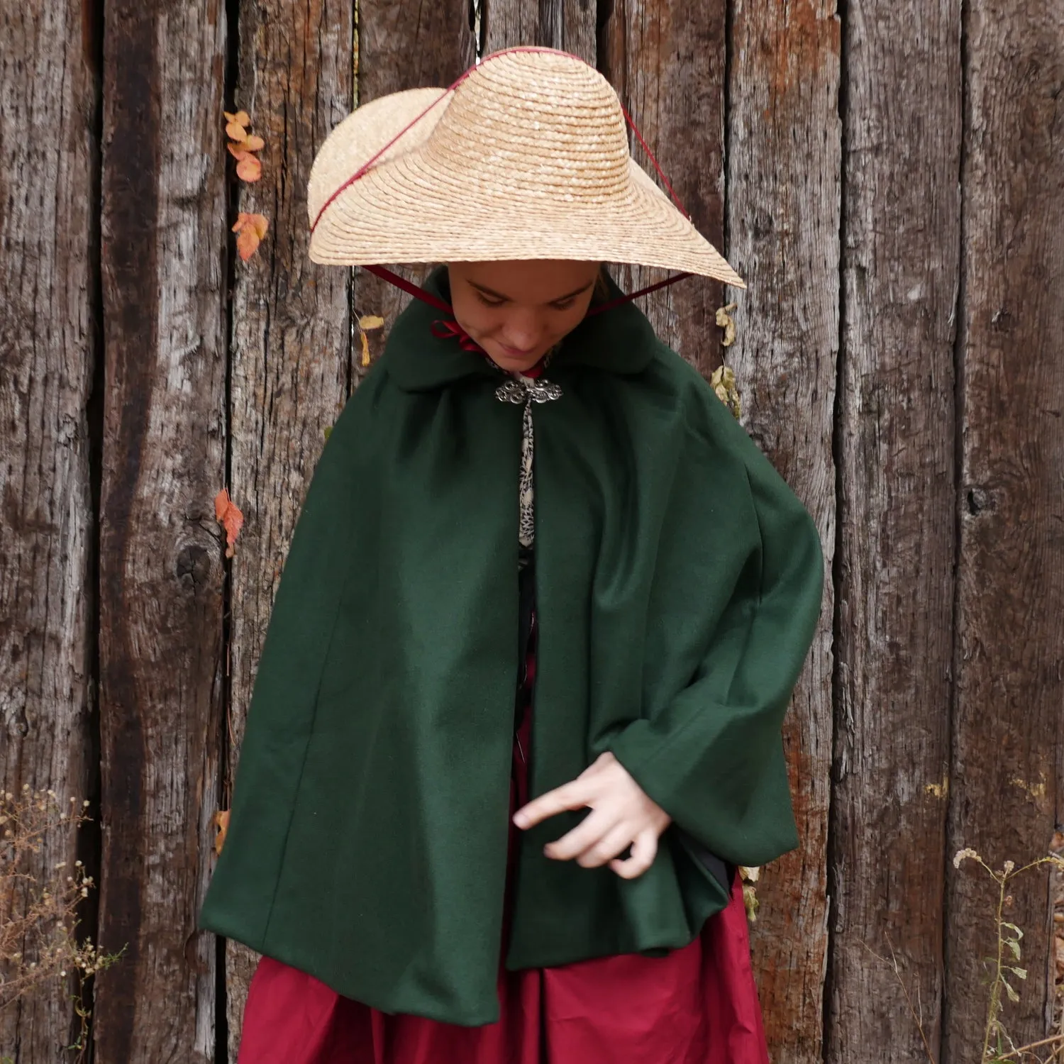 Ladies' Short Cape