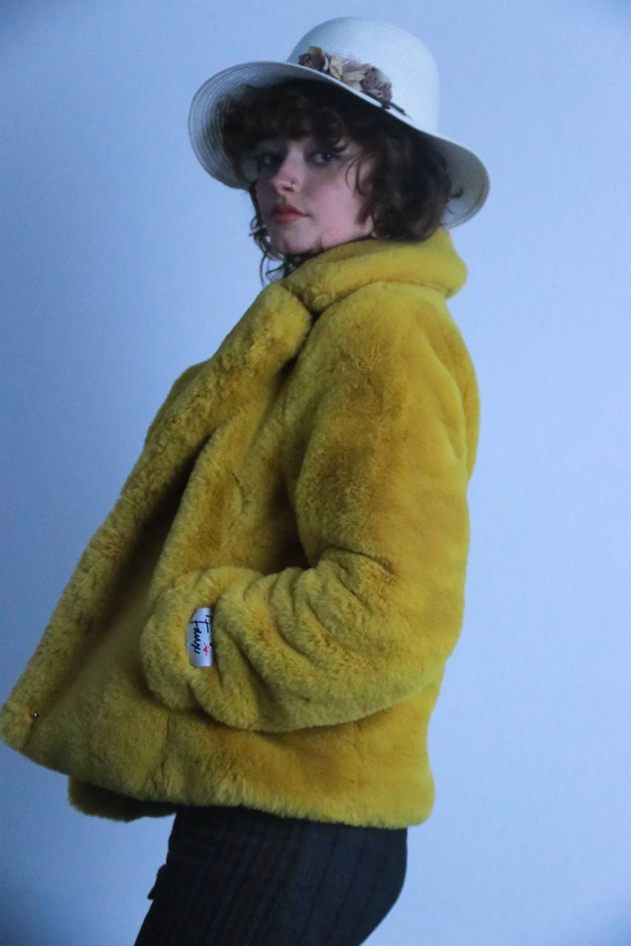 Rubynee vintage thick faux fur fluffy yellow jacket
