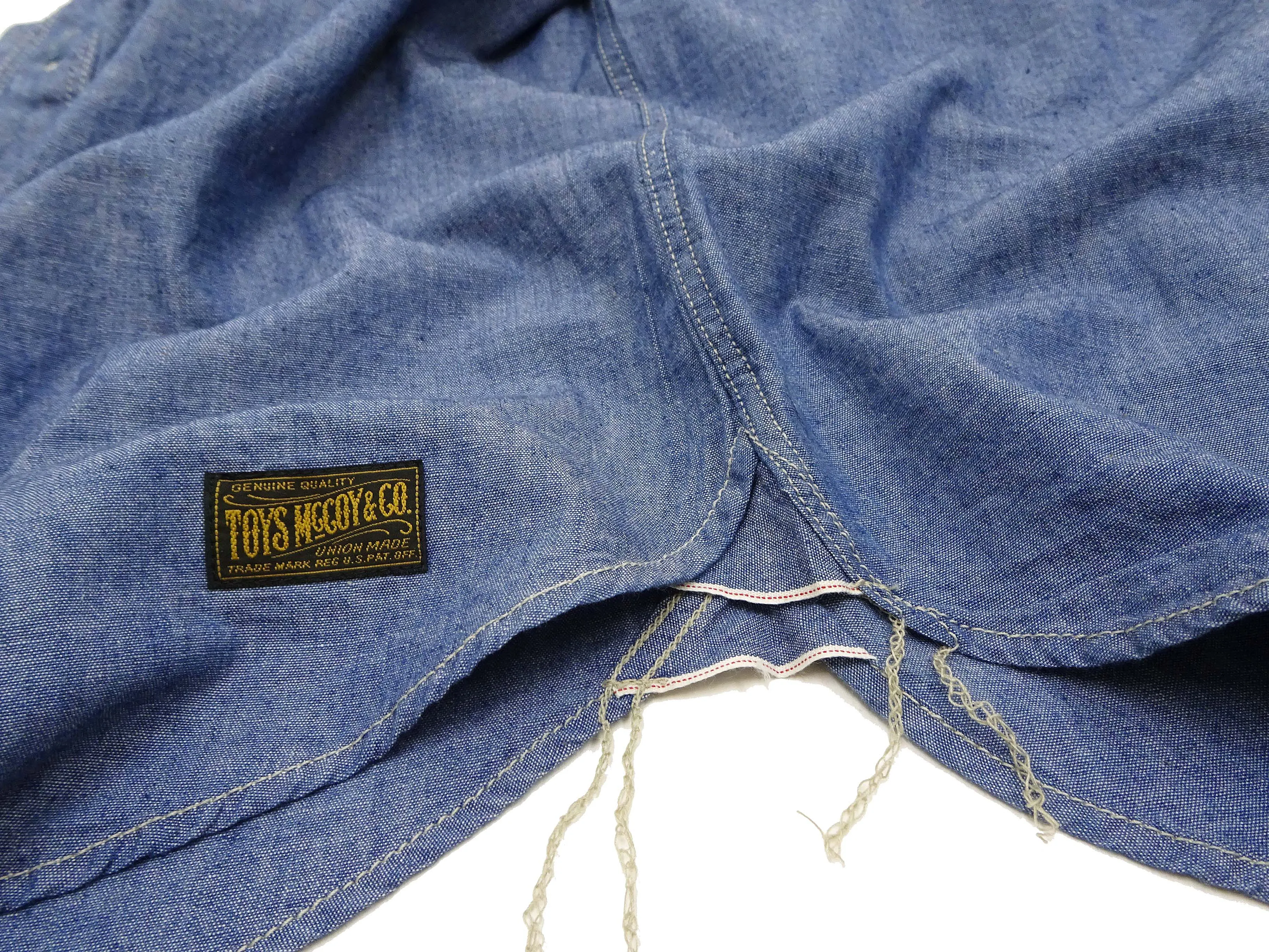 TOYS McCOY Blue Chambray Shirt Men's Snoopy Custom Long Sleeve Button Up Work Shirt TMS2402